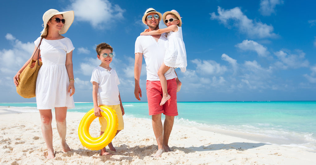 8 Lugares Para Ir En Familia En Cancún 👨‍👨‍👧‍👦 Carlos´n Charlie´s